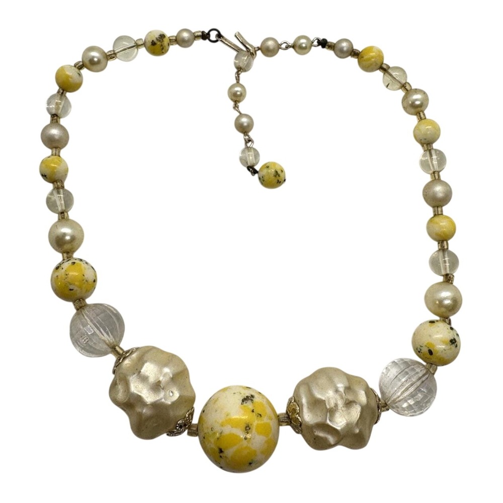 Vintage Japan Yellow & Gold Acrylic‎ Bead Necklace 14–16" Adjustable Faux Pearl